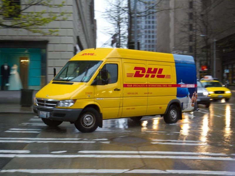 dhl.jpg dhl.jpg
