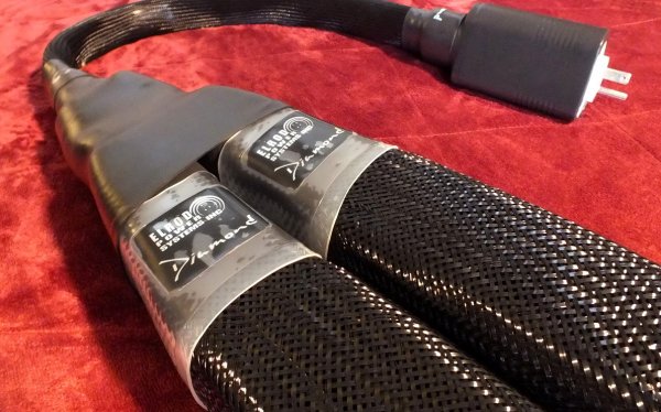 Statement Diamond X2 detail.jpg