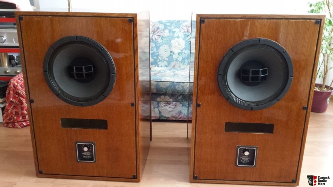 2518373-726b74a4-altec-lansing-model-17-604-8g-speakers-620-cabinets.jpg