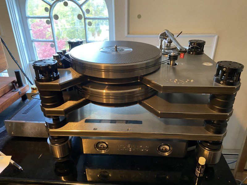 Kronos Pro Limited With Black Beauty Tonearm