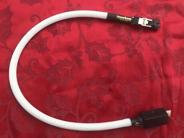 RJ45 to HDMI cable.jpeg RJ45 to HDMI cable.jpeg