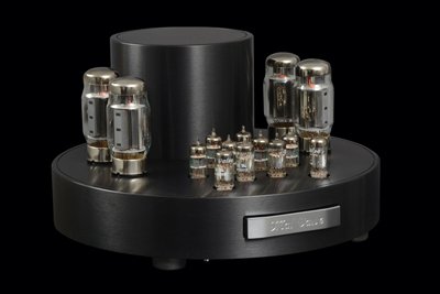 Power Amp1-vorne-400.jpg