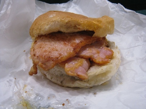 20110203-135999-peameal-bacon-sandwich-thumb-500x375-138035.jpg