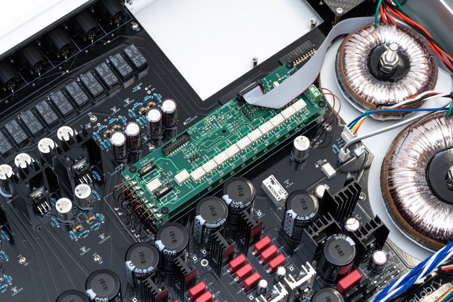 Questwit-powersupply_ANG1743.jpg Questwit-powersupply_ANG1743.jpg