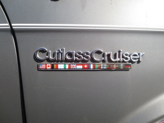 13-1989-Oldsmobile-Cutlass-Cruiser-Down-On-The-Junkyard-Picture-courtesy-of-Murilee-Martin-550x4.jpg