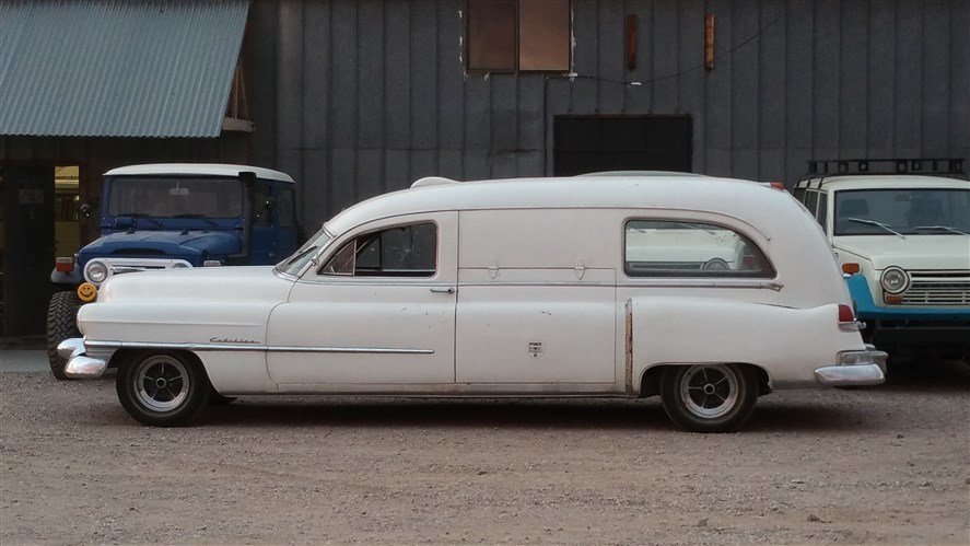 1951-cadillac-ambulance-rust-free-complete-intact.jpg