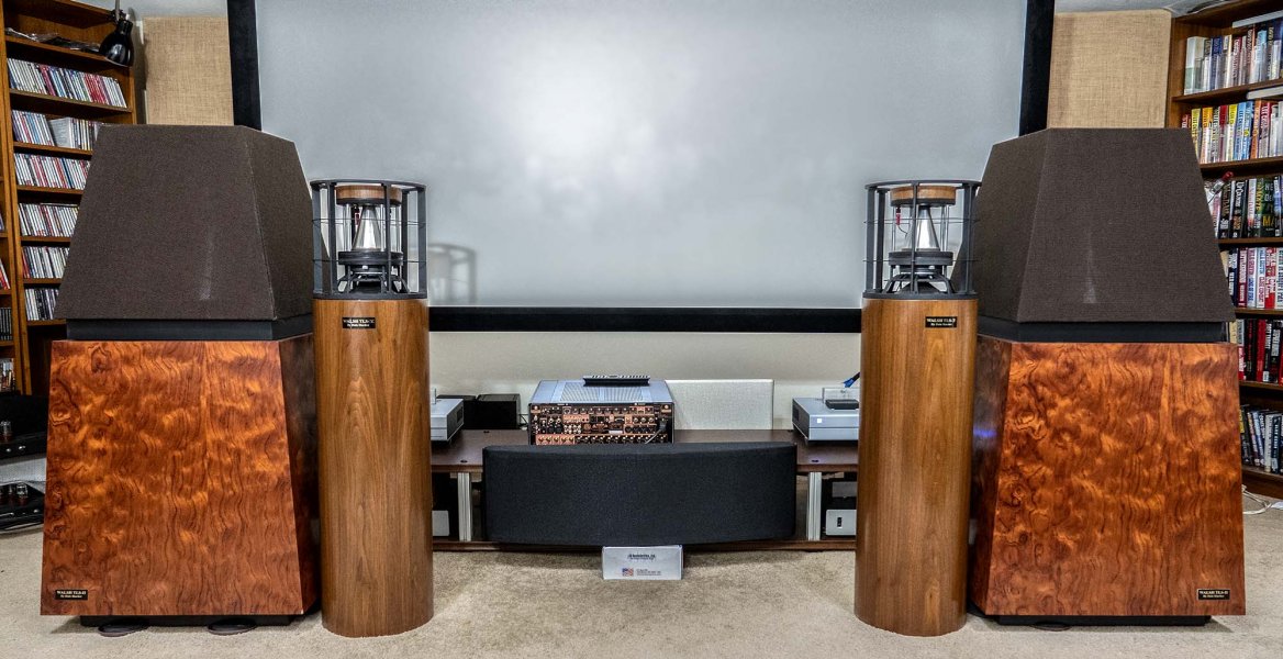 2023Feb14_DSC0426_Two pairs in front2000w.jpg 2023Feb14_DSC0426_Two pairs in front2000w.jpg