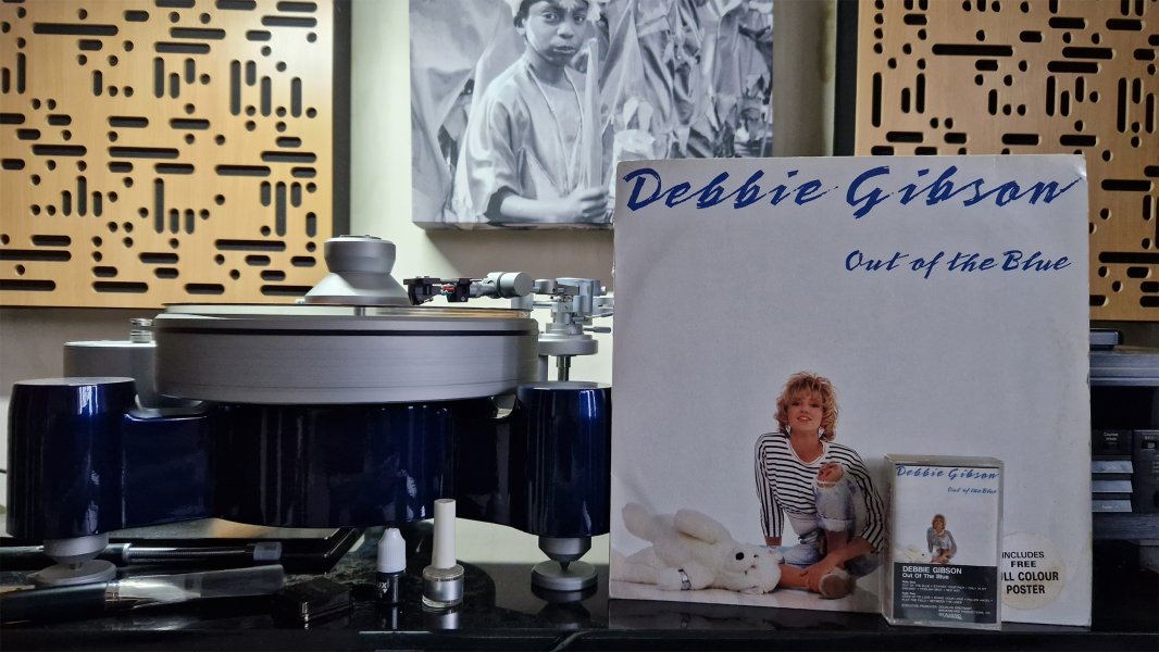 Debbie Gibson - Out Of The Blue.jpg