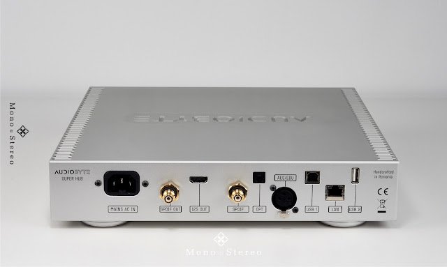 New_Audiobyte_SuperHUB_Streamer_review_matej_isak_mono_and_stereo_2023_high_end_audiophile_lux...jpg